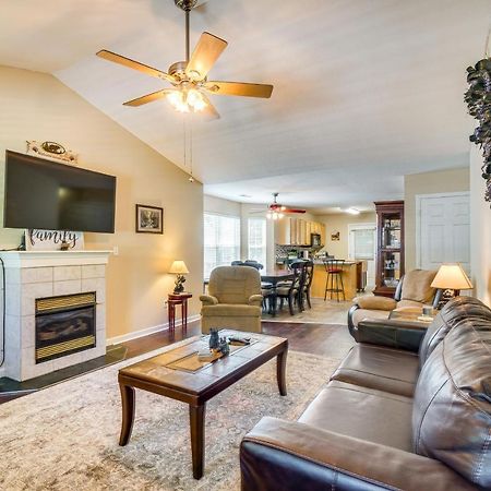 Pigeon Forge Home With Screened Porch, 3 Mi To Town! Eksteriør billede