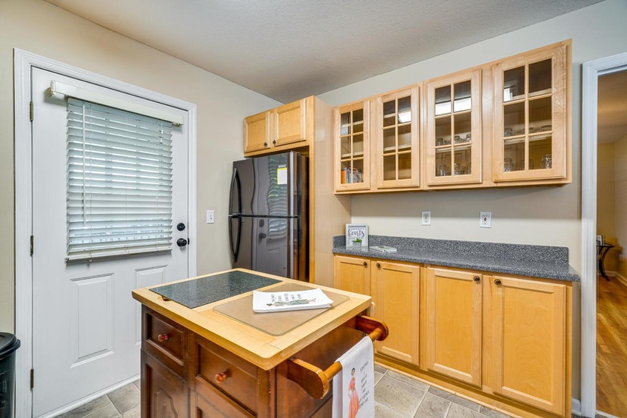 Pigeon Forge Home With Screened Porch, 3 Mi To Town! Eksteriør billede